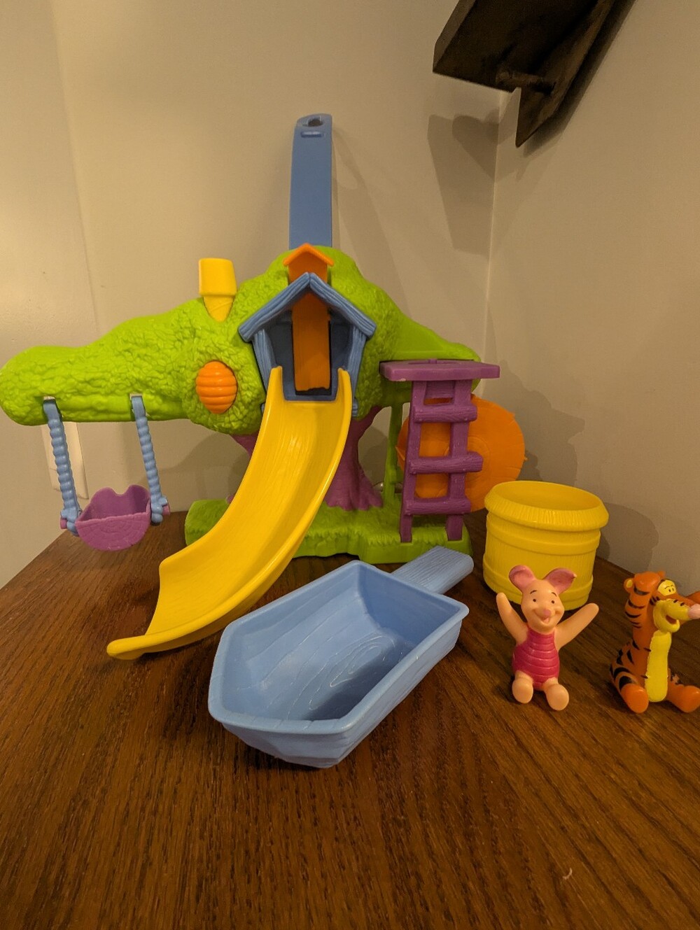 Vintage Winnie The Pooh Fisher Price Splash N Bubble Treehouse bath Toy - Picture 9 of 12